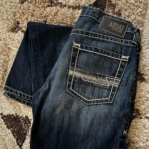 New (no tags) Ariat mens jeans 32/38